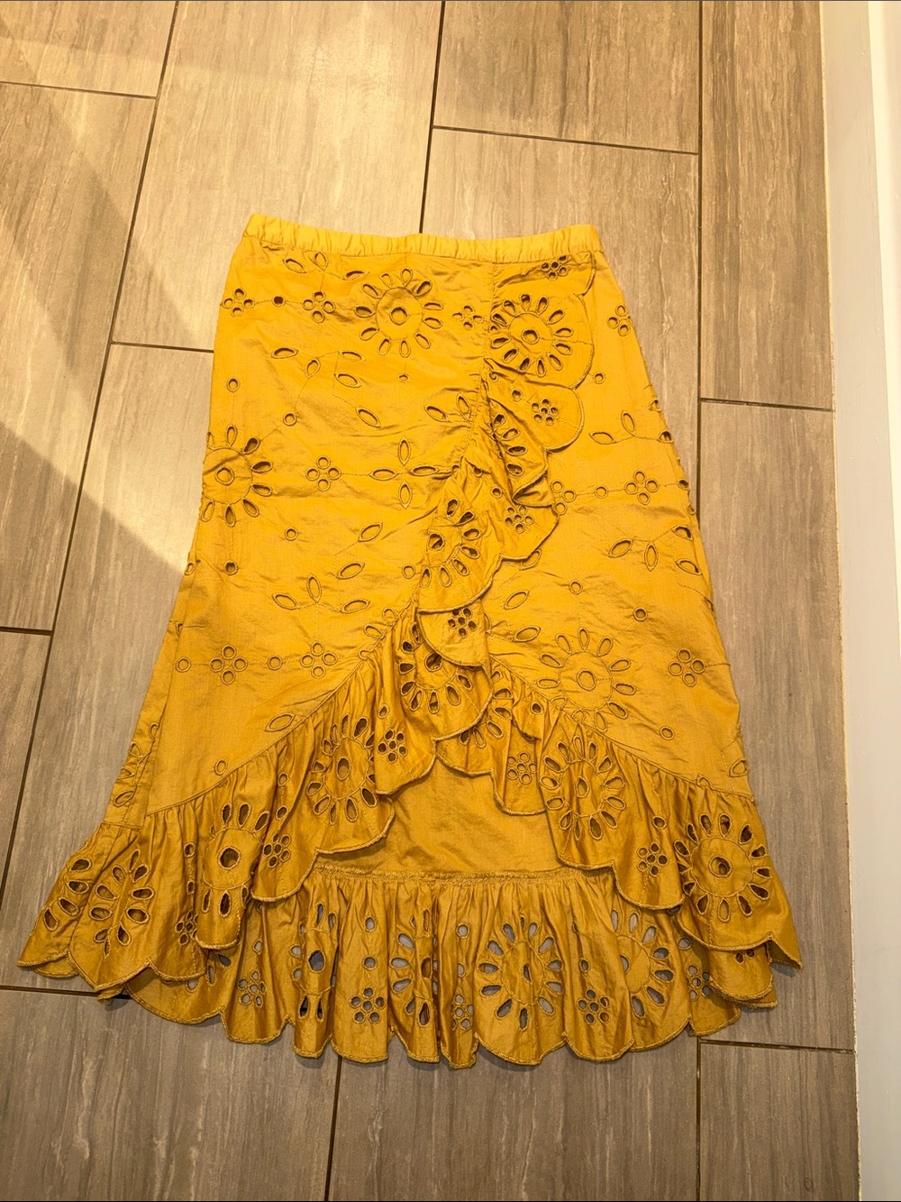 J.Crew NWT Women’s Mustard Eyelet Ruffle front Midi Skirt